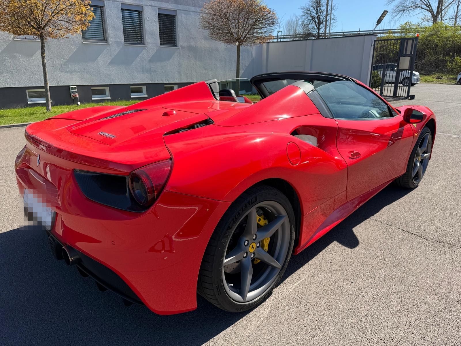 Ferrari 488 Spider CABRIO foto 3
