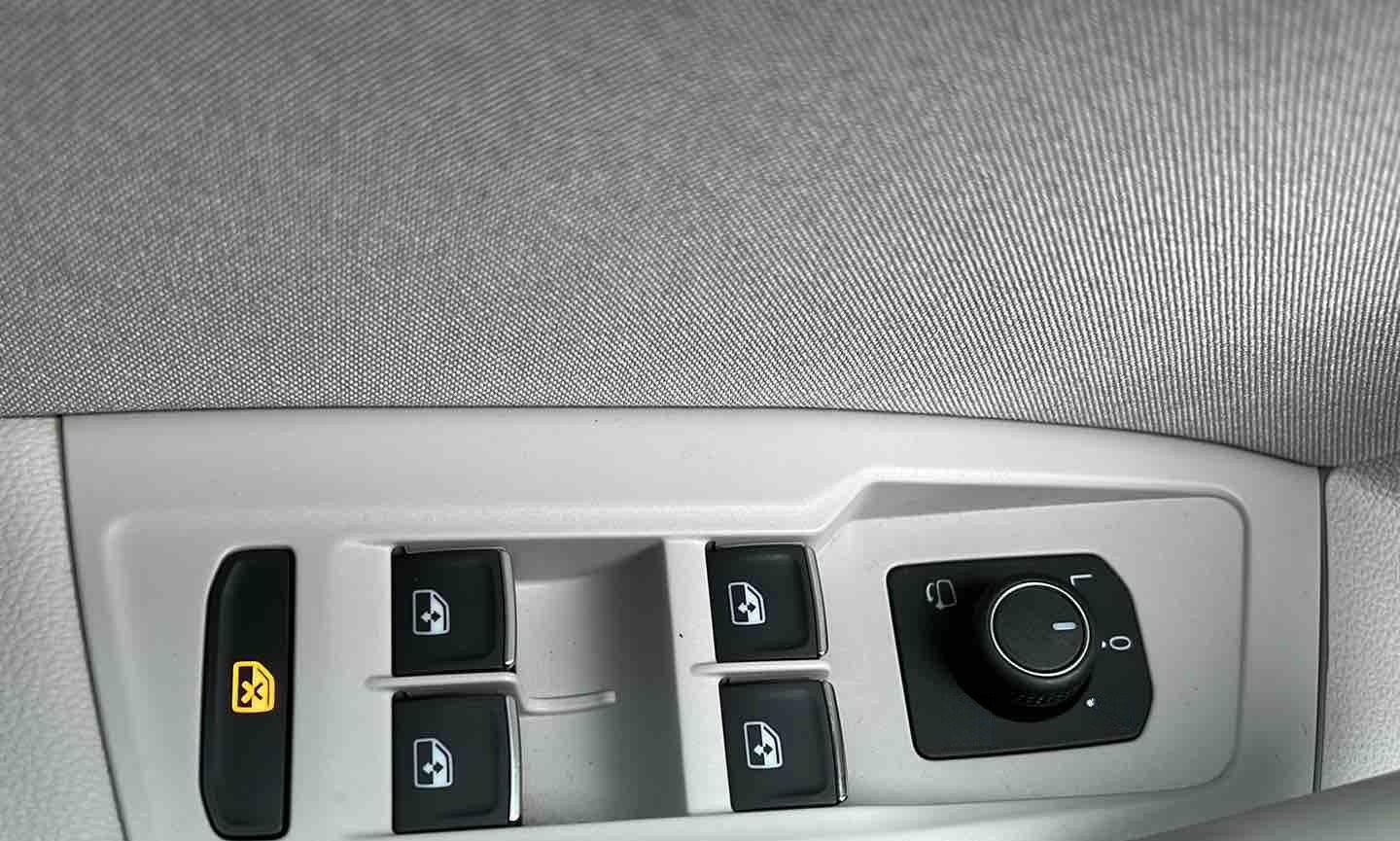 Volkswagen Tiguan 2.0 TDI DSG Comfortline *LED, App, ACC* foto 15