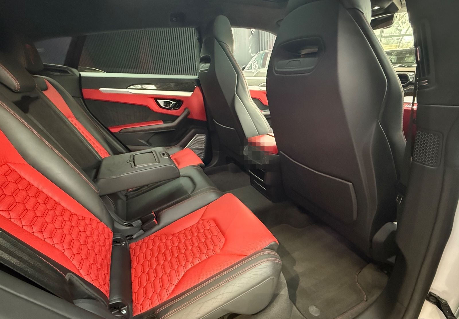 Lamborghini Urus EXCLUSIVE*ADAS-PAKET*CARBON*360°* foto 18
