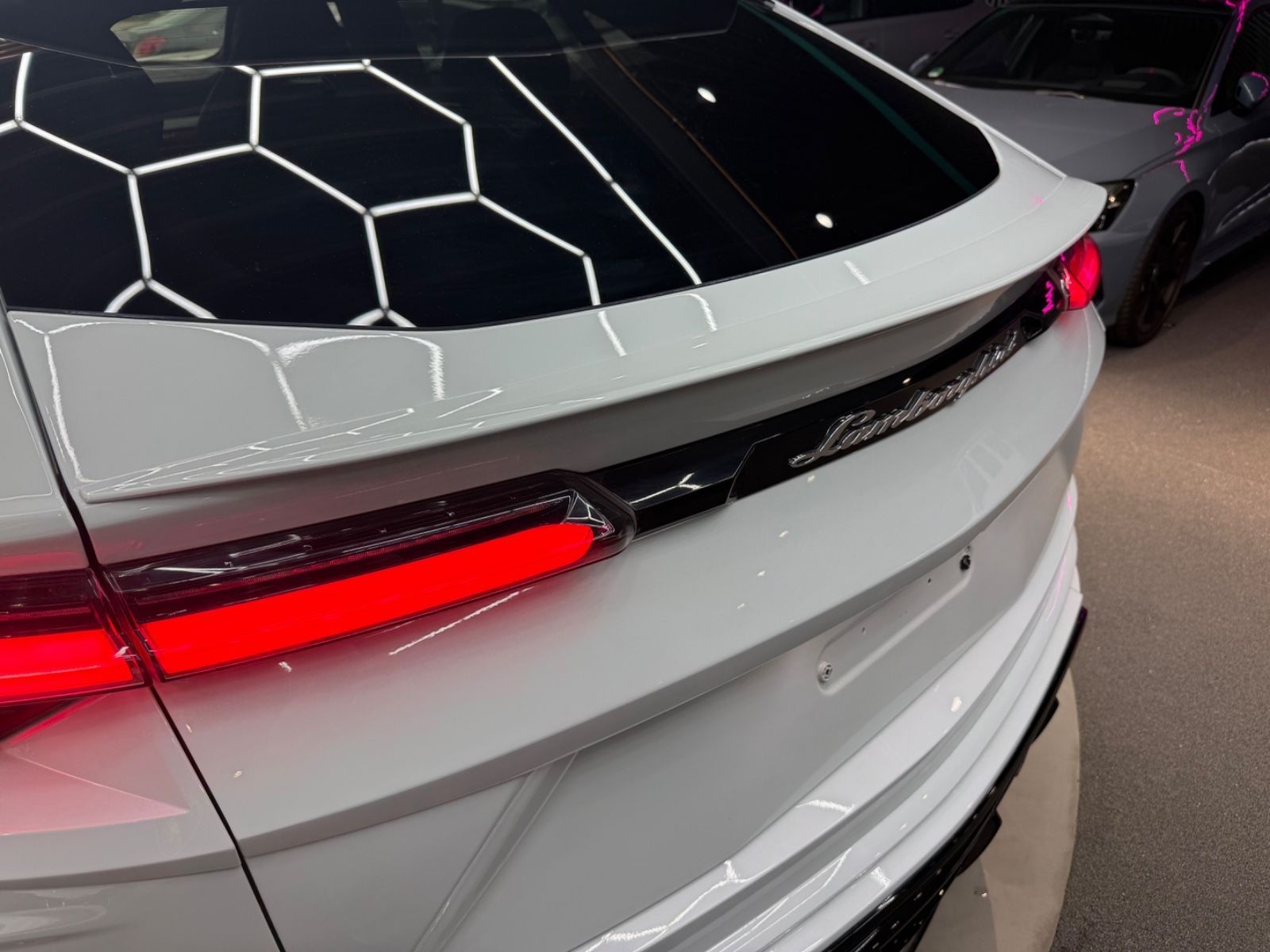 Lamborghini Urus EXCLUSIVE*ADAS-PAKET*CARBON*360°* foto 9