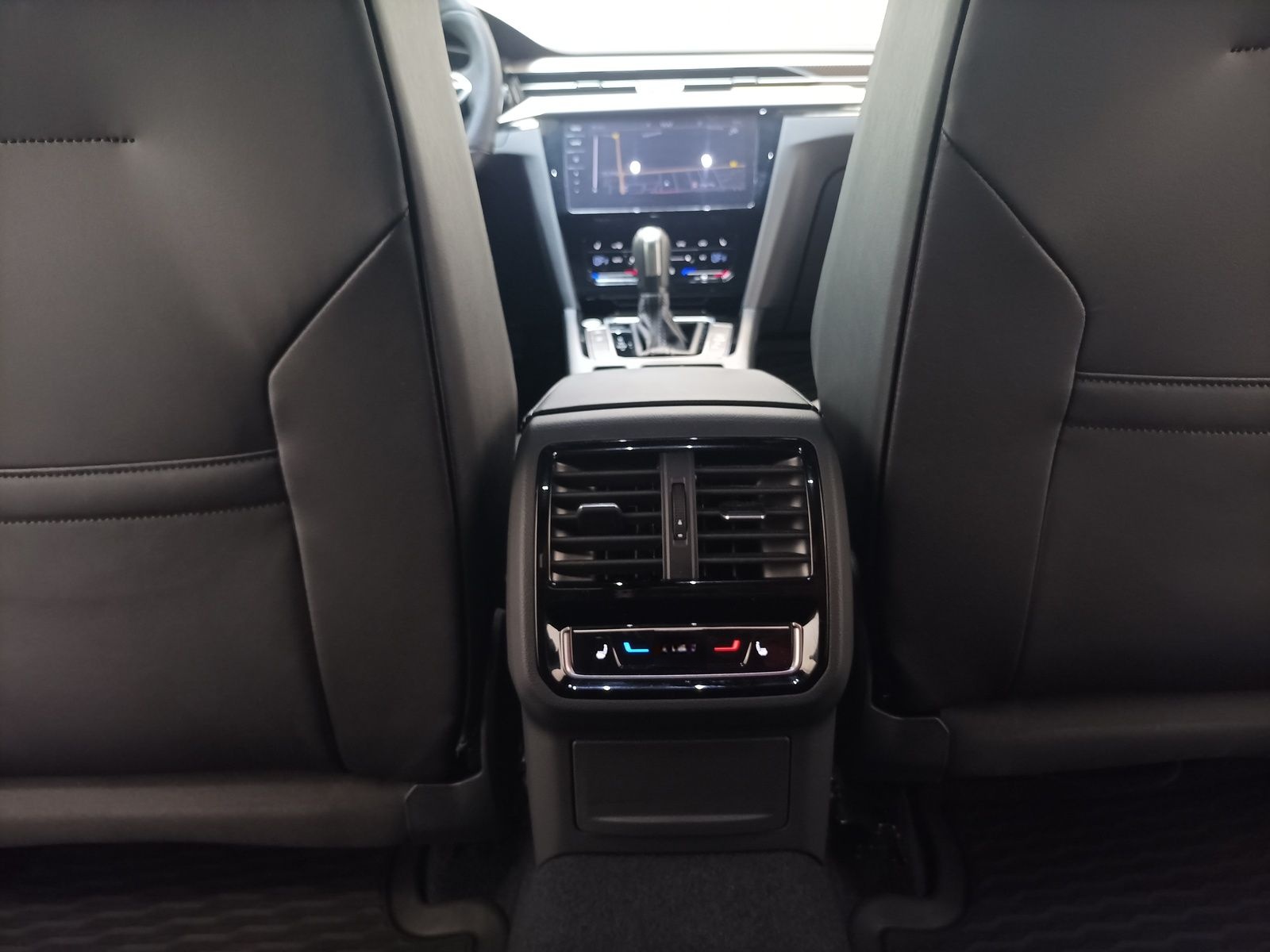 Volkswagen Arteon 2.0 TDI R-Line|Standhzg.|Navi|HUD|H&K foto 15