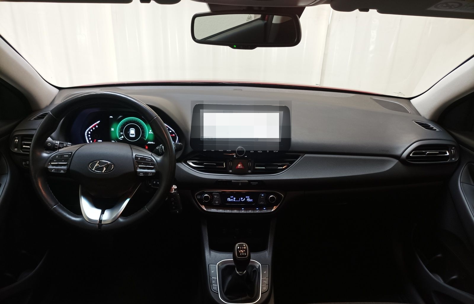 Hyundai i30 1.5 T-GDI Intro|Navi|LED|Tempomat foto 9