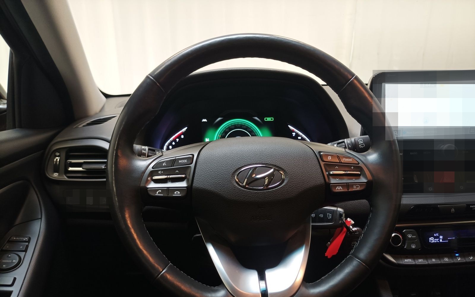 Hyundai i30 1.5 T-GDI Intro|Navi|LED|Tempomat foto 10