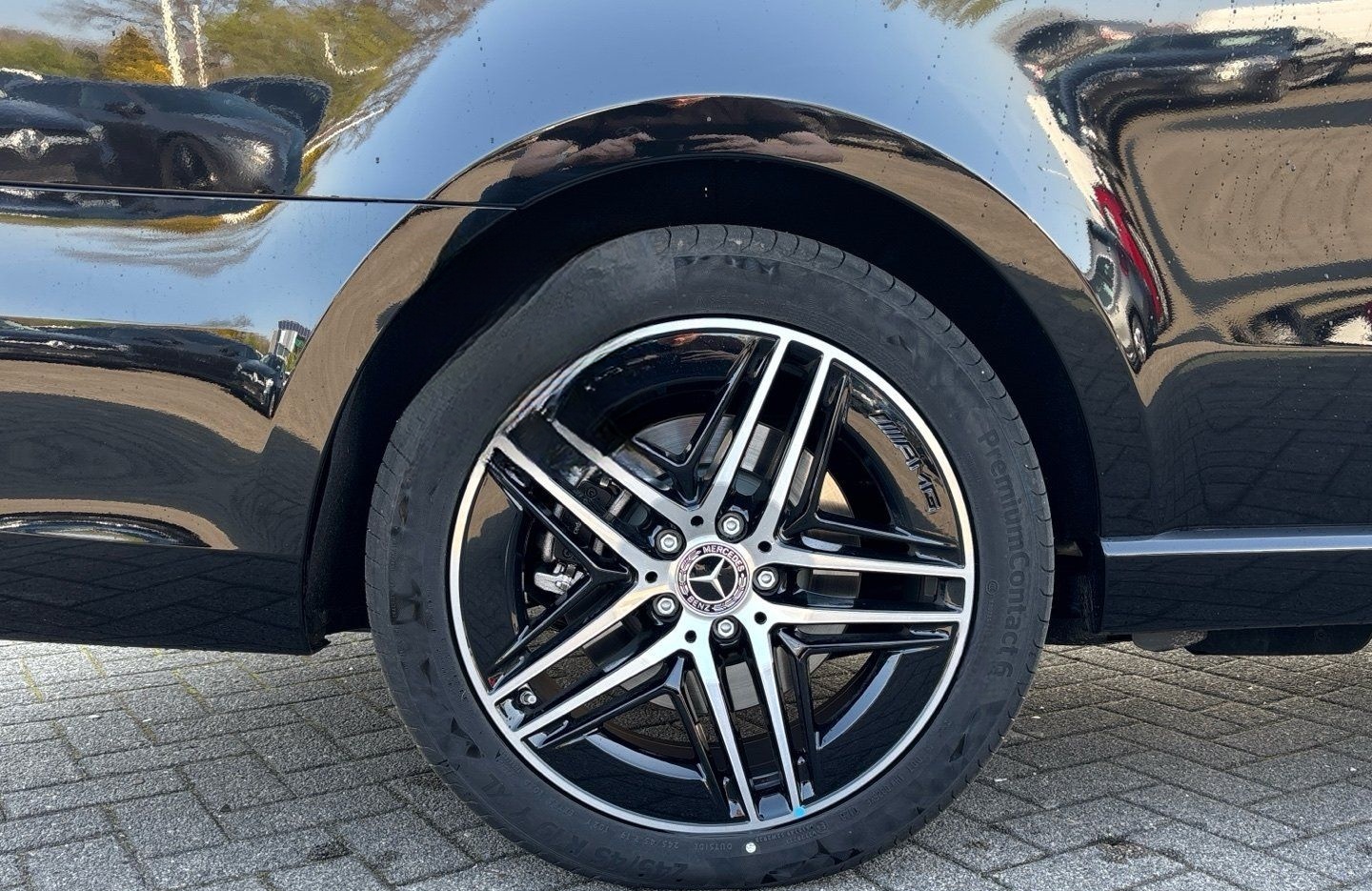 Mercedes-Benz V 300d Avantgarde 4x4 extralang AMG AIRMATIC 360 foto 8