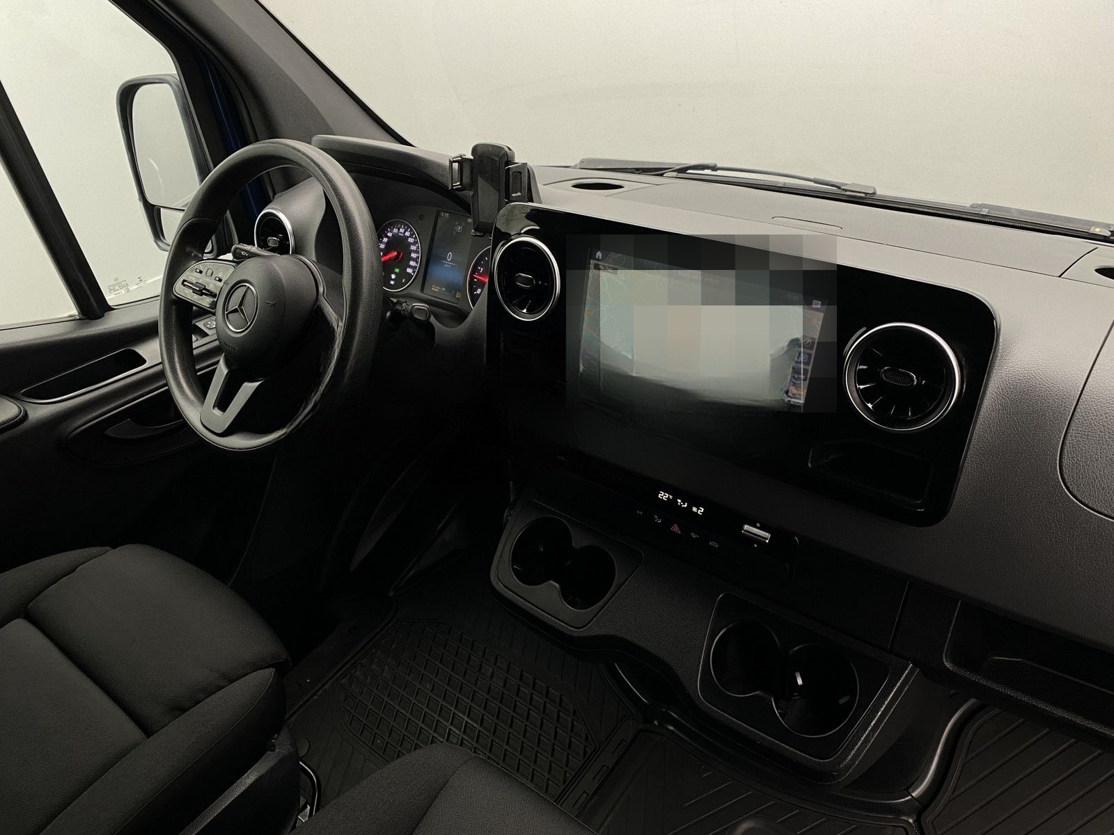 Mercedes-Benz Sprinter 319 Aut.*3,0 V6* AHK 2,8t+KAMERA+NAVI 4 foto 17