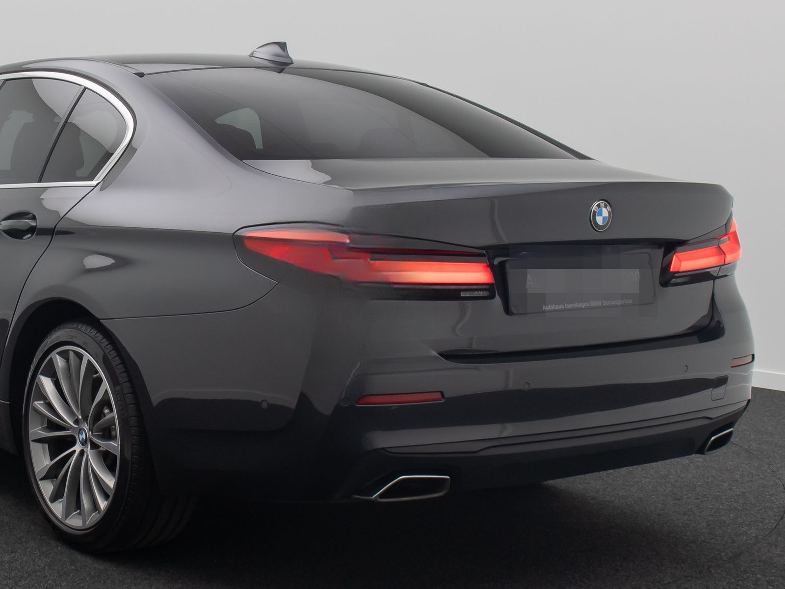 BMW 530d xD 360°Glasdach Laser HUD DAB HiFi SoftCl foto 15