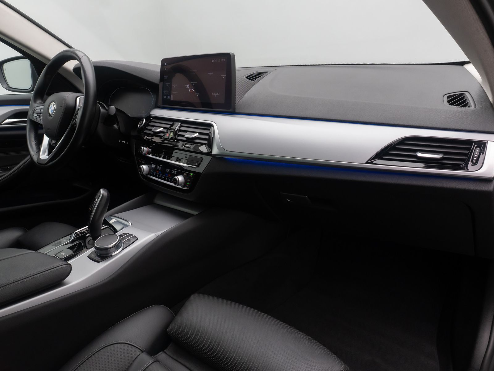 BMW 530d xD 360°Glasdach Laser HUD DAB HiFi SoftCl foto 23