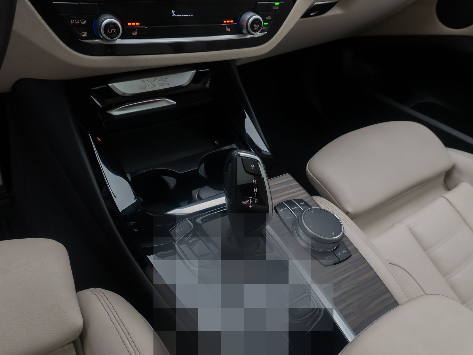 BMW X3 xD20d M Sport Kamera Panorama HUD DAB HiFi foto 22