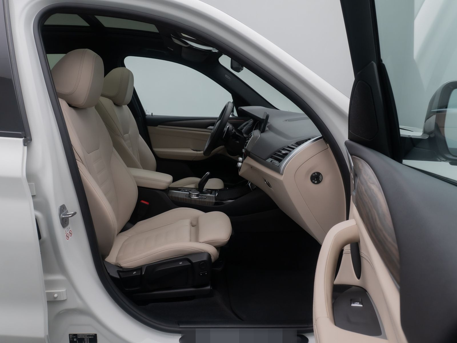 BMW X3 xD20d M Sport Kamera Panorama HUD DAB HiFi foto 24