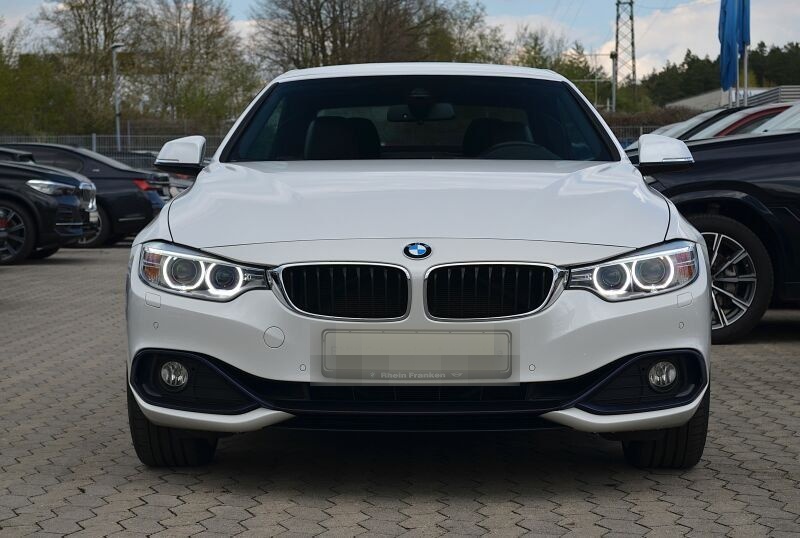 BMW 440i xDrive Cabrio Sport Line foto 4