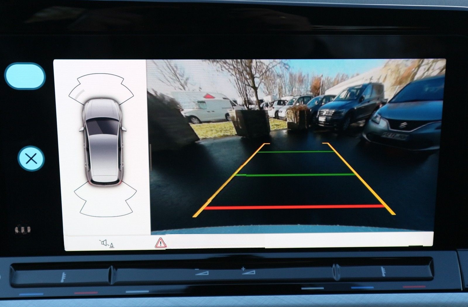 Volkswagen Golf VIII 1,0 eTSI DSG Life /NAV/KAM/ACC foto 15