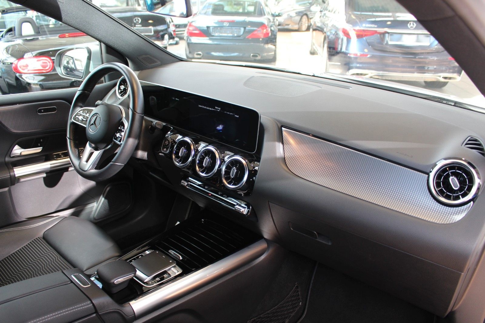 Mercedes-Benz B 180 B B 180 d+Autom+Navi+AHK+SHZ+ foto 18