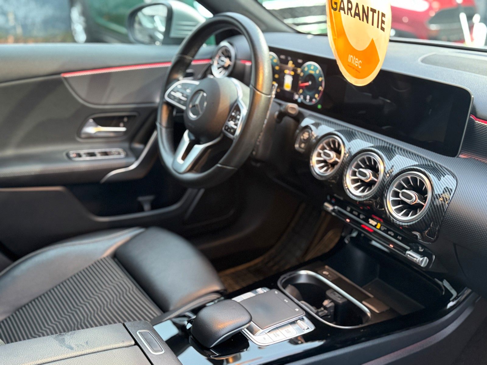 Mercedes-Benz A 250 Lim. Progressive*Pano*MBUX*LED*Ambiente* foto 16