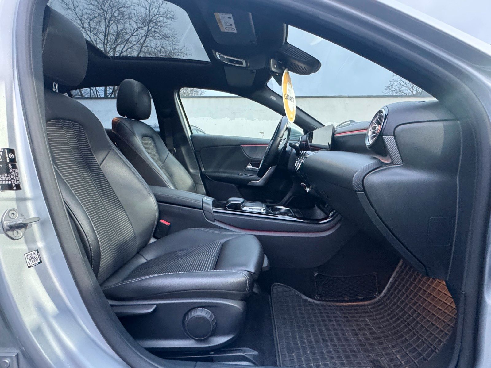 Mercedes-Benz A 250 Lim. Progressive*Pano*MBUX*LED*Ambiente* foto 17