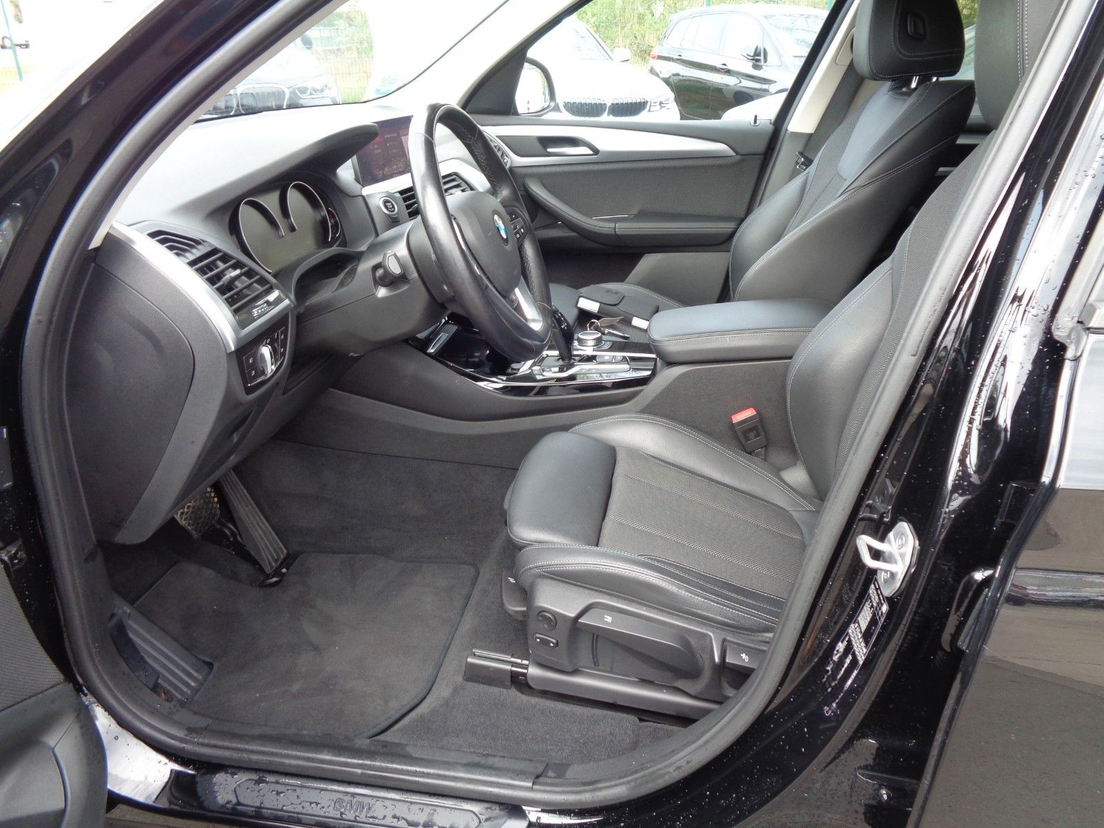 BMW X3 xDrive 30 d Panorama, AHK, nur 75.000 km foto 7