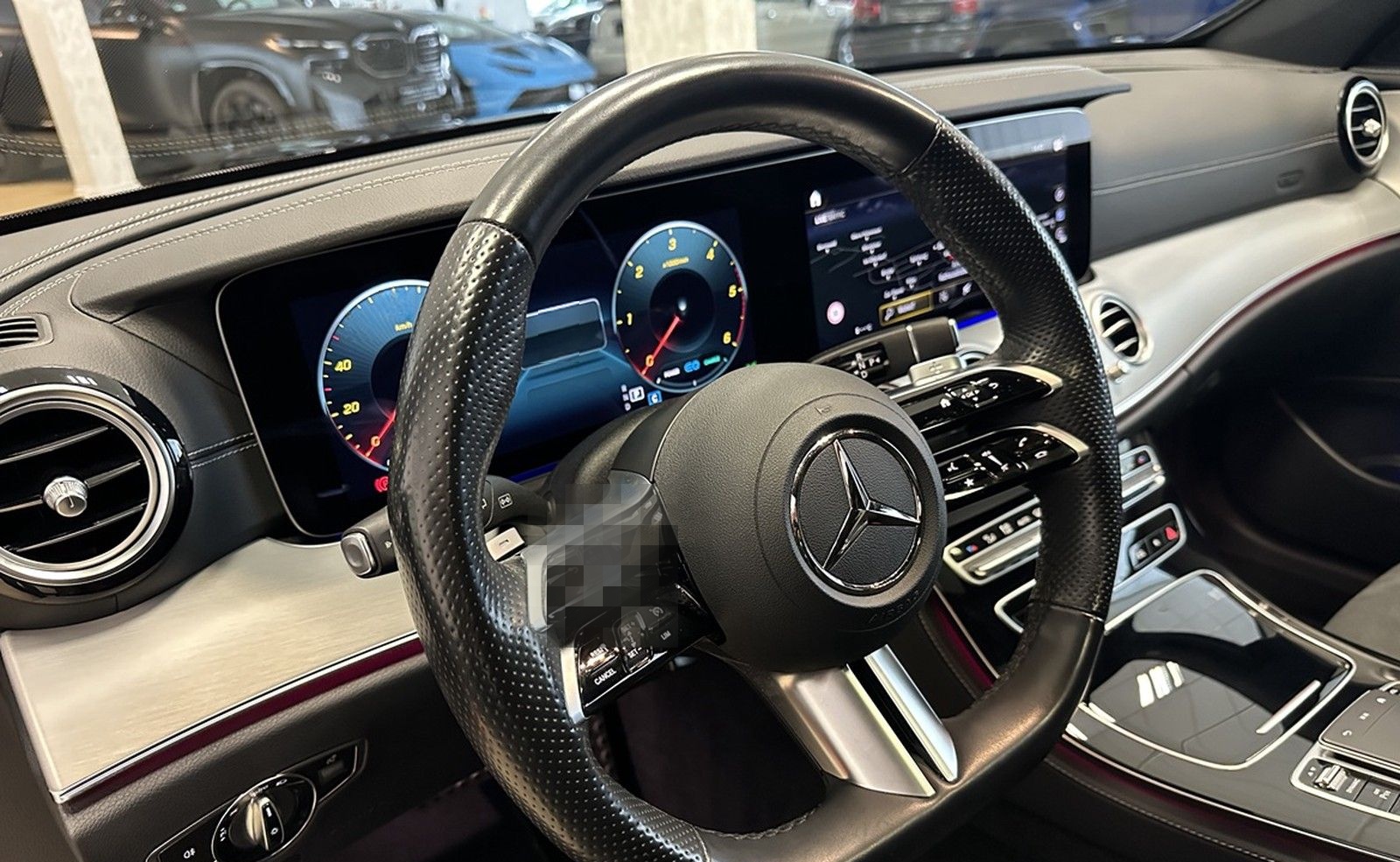 Mercedes-Benz E 300 d 4M T AMG-Line AHK Burmester LED Widescre foto 14