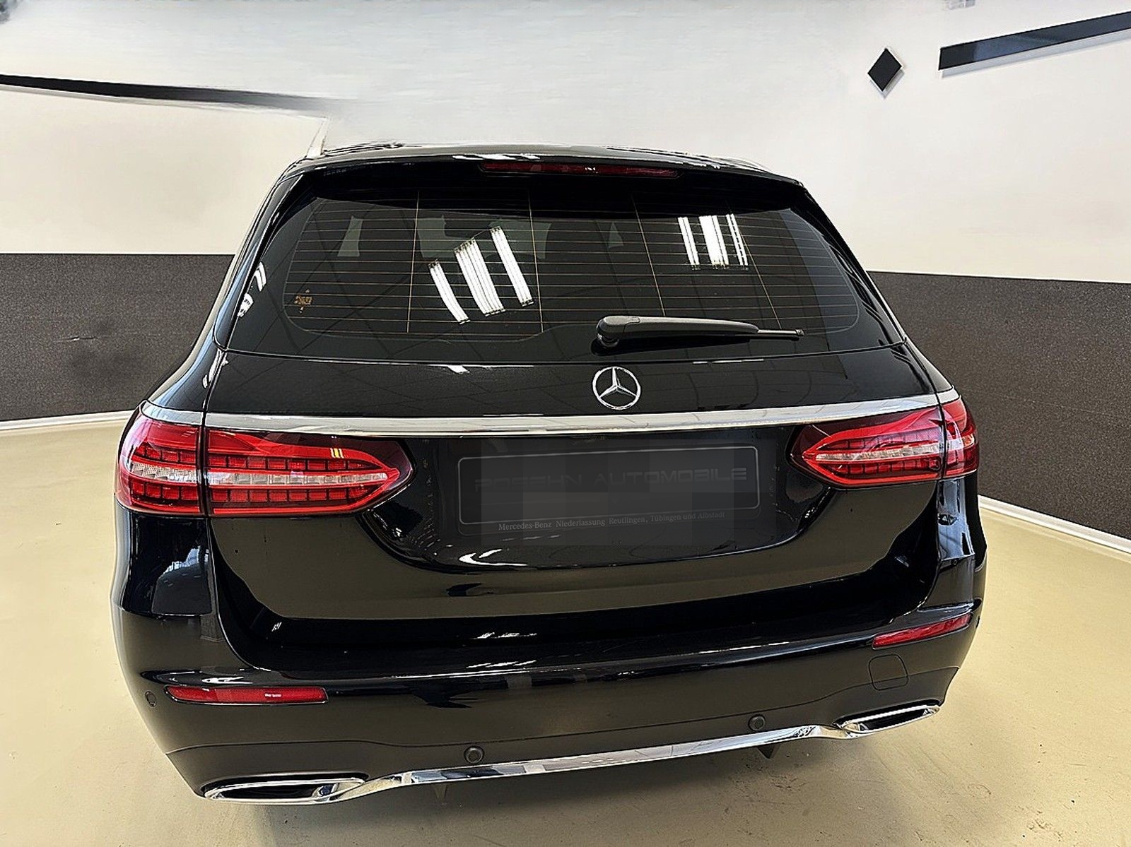 Mercedes-Benz E 300 d 4M T AMG-Line AHK Burmester LED Widescre foto 5