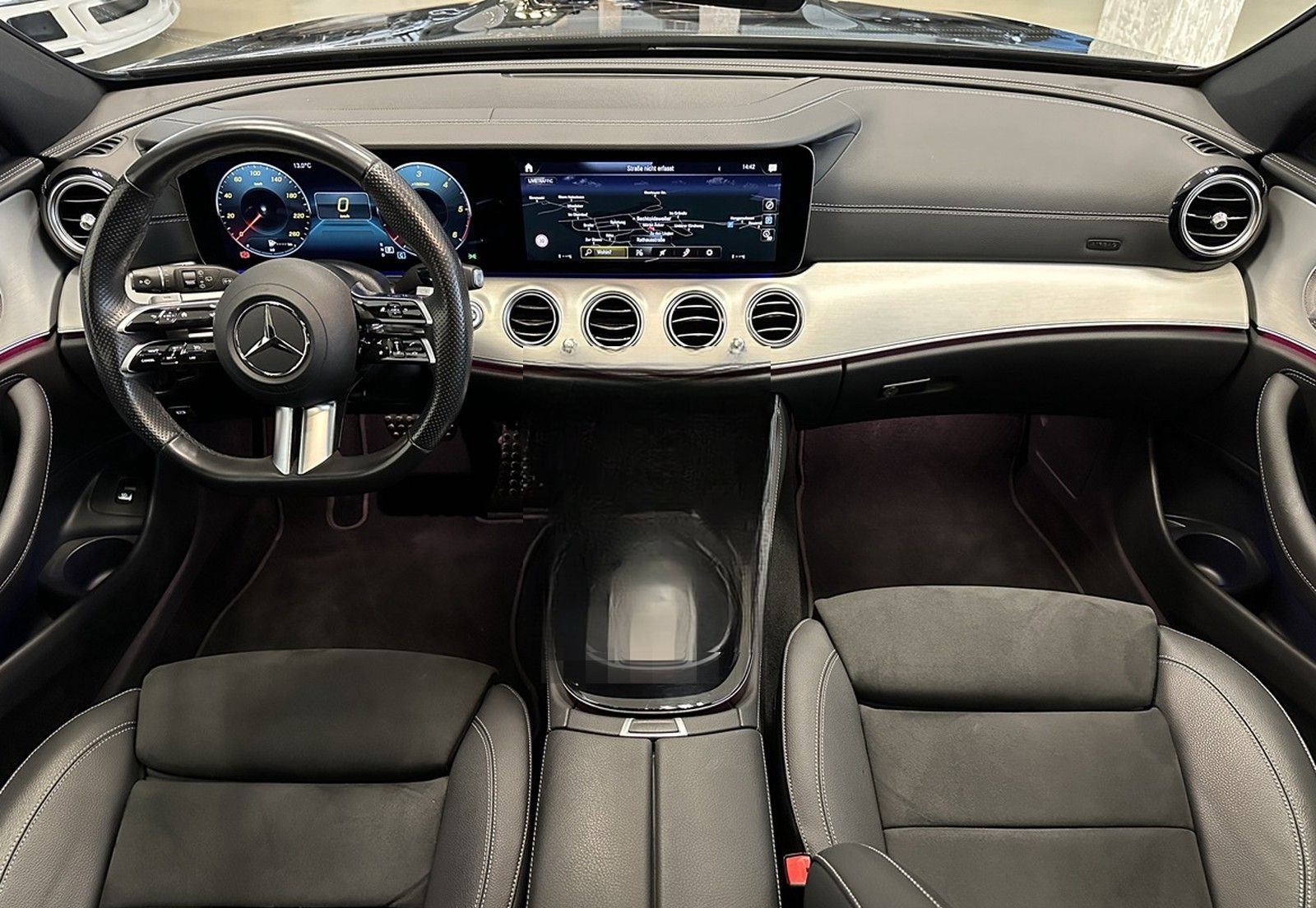 Mercedes-Benz E 300 d 4M T AMG-Line AHK Burmester LED Widescre foto 7