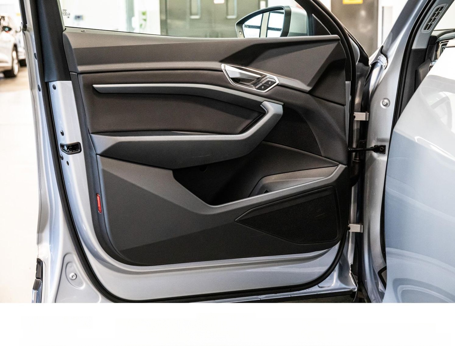 Audi E-TRON 55 ADVANCED 20Z/ACC/HuD/NIGHT/KEYLESS/NAV foto 14