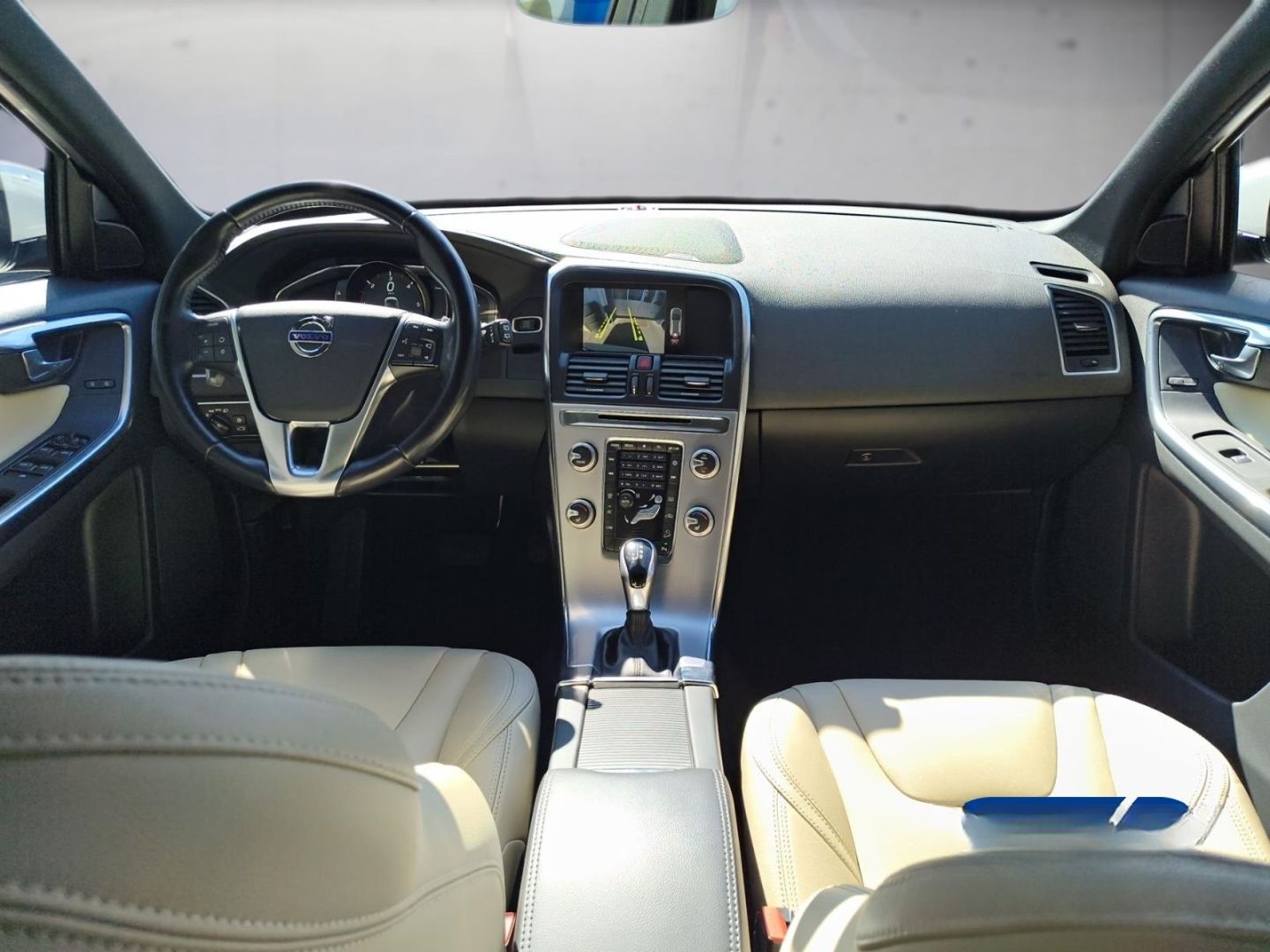 Volvo XC60 Summum AWD Navi Digitales Cockpit Memory Si foto 11