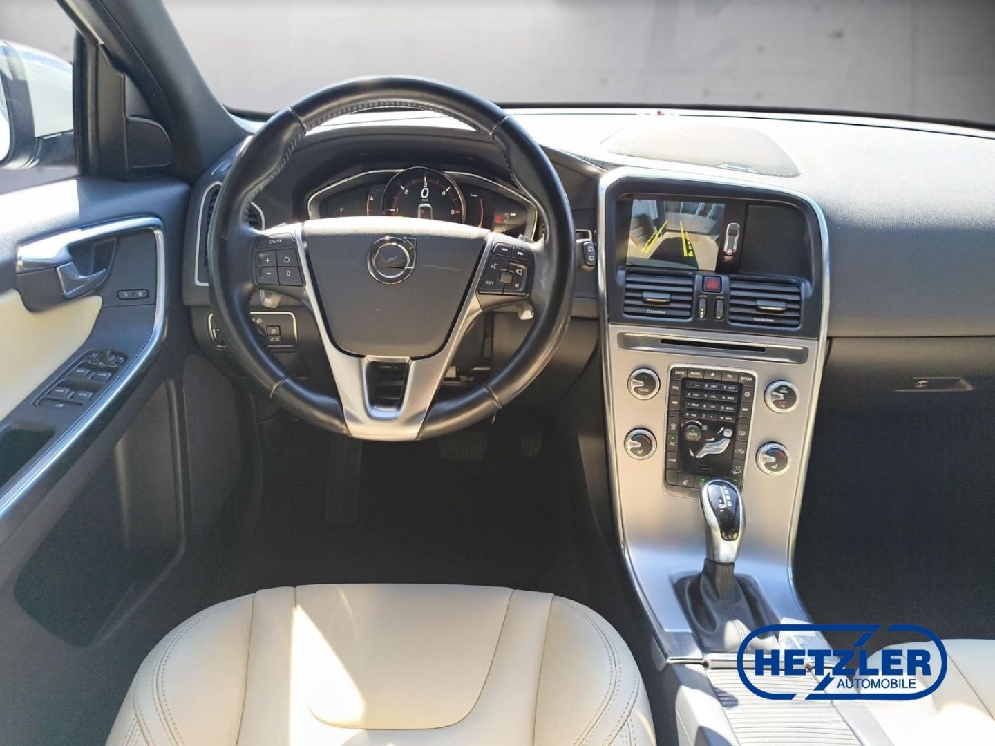 Volvo XC60 Summum AWD Navi Digitales Cockpit Memory Si foto 10