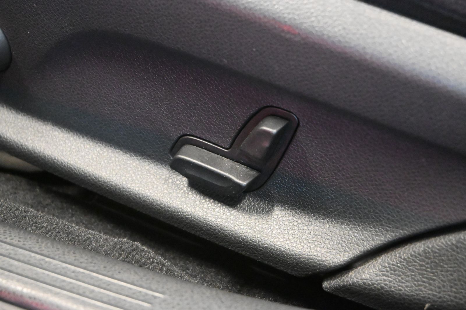 Mercedes-Benz C 180 *LED *AHK *2-ZONEN *SHZ *KAMERA *AMBIENTE foto 20