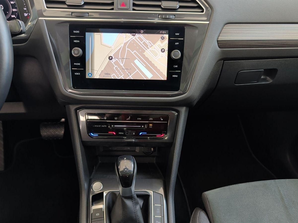 Volkswagen Tiguan Allspace TSI DSG 4M Elegance PanoSD+19Z+S foto 16