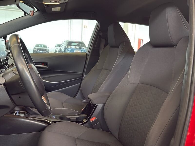 Toyota Corolla 1.8 Hybrid Style foto 14
