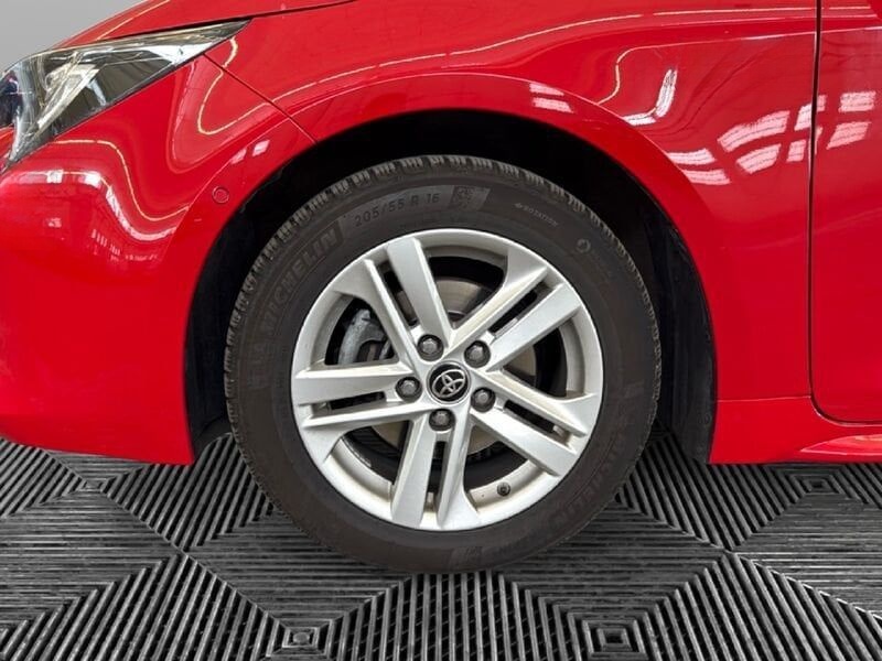 Toyota Corolla 1.8 Hybrid Style foto 9