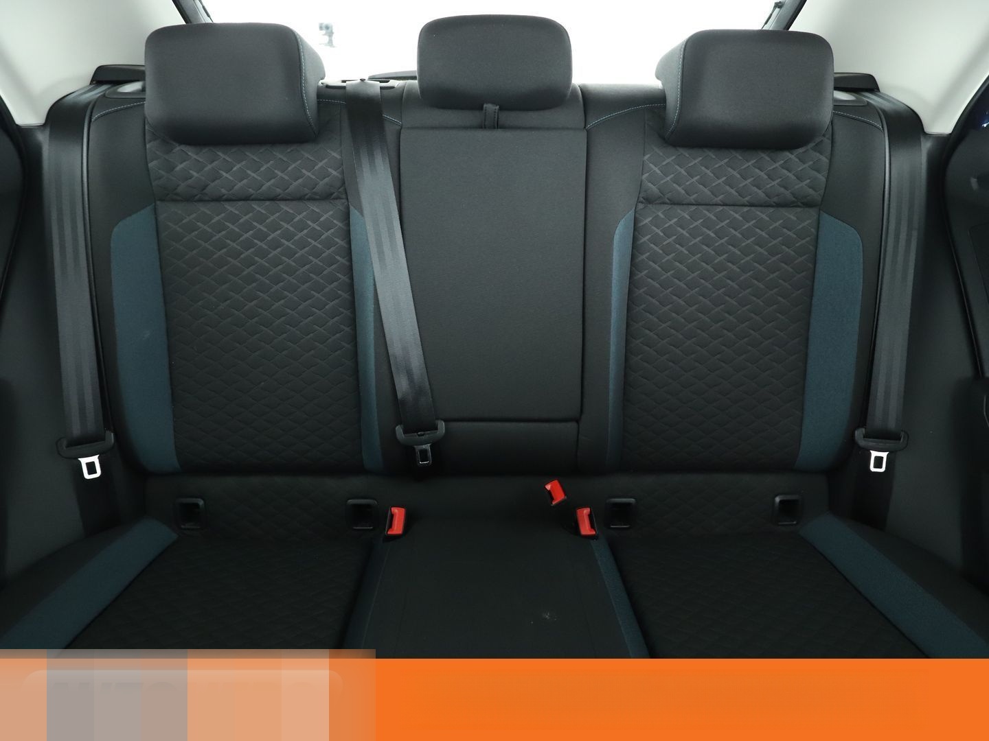 Volkswagen T-Roc 1.6 TDI IQ.DRIVE*NAVI*LED*ACC*SHZ* foto 16