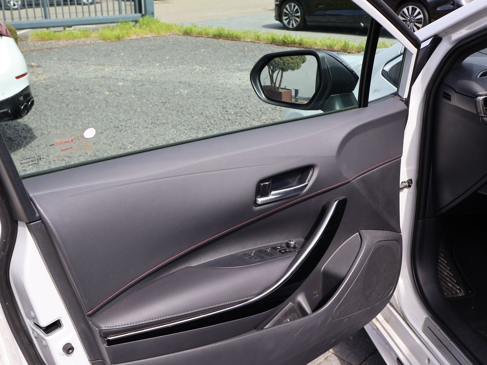 Toyota Corolla Hybrid GR Sport Touring-HeadUp-Garantie foto 11