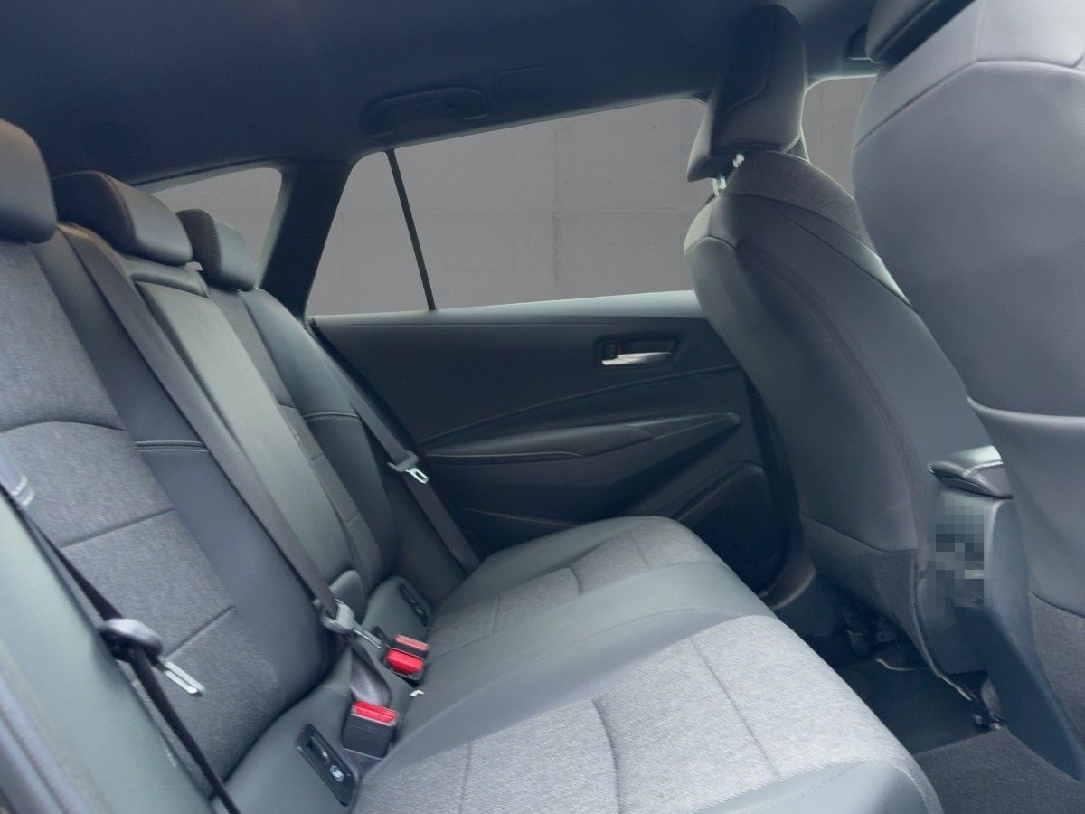Toyota Corolla TS 1.8 Hybrid TEAM D Bi-LED+NAV+SHZ+RFK foto 13