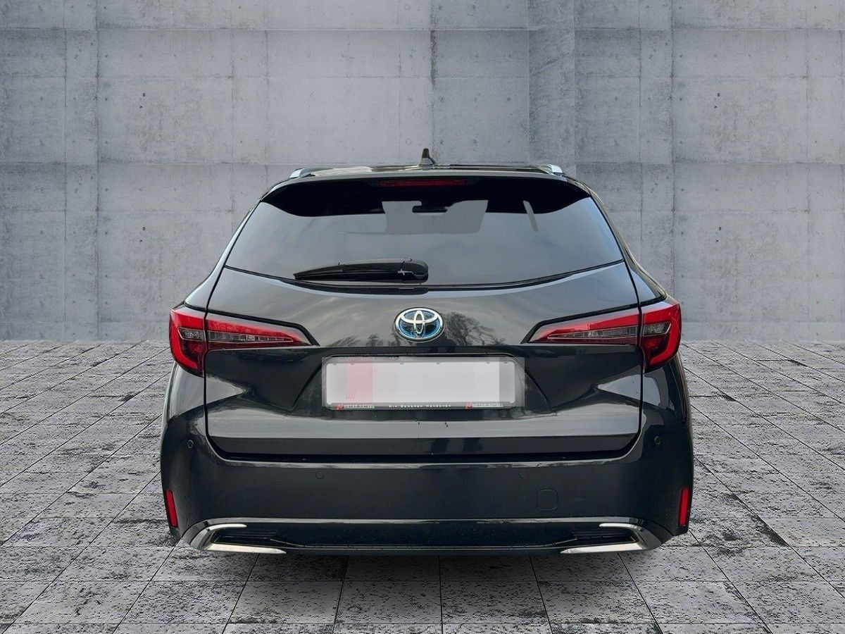 Toyota Corolla TS 1.8 Hybrid TEAM D Bi-LED+NAV+SHZ+RFK foto 5