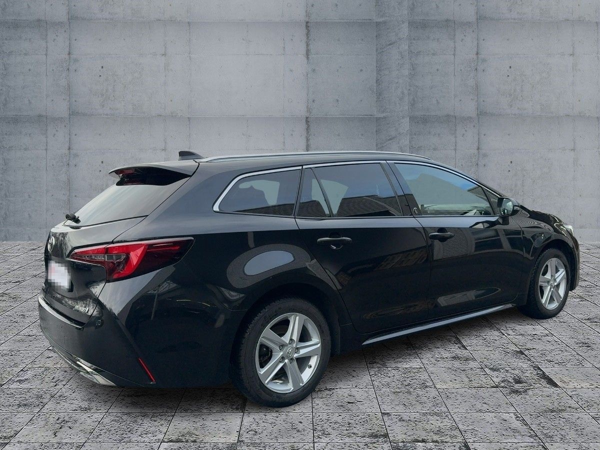 Toyota Corolla TS 1.8 Hybrid TEAM D Bi-LED+NAV+SHZ+RFK foto 6