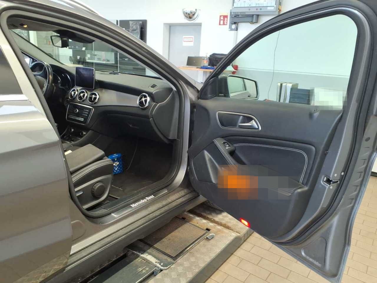Mercedes-Benz GLA 180 Urban +AHK+KAMERA+LED+BUSINESS+ASSISTS+ foto 13