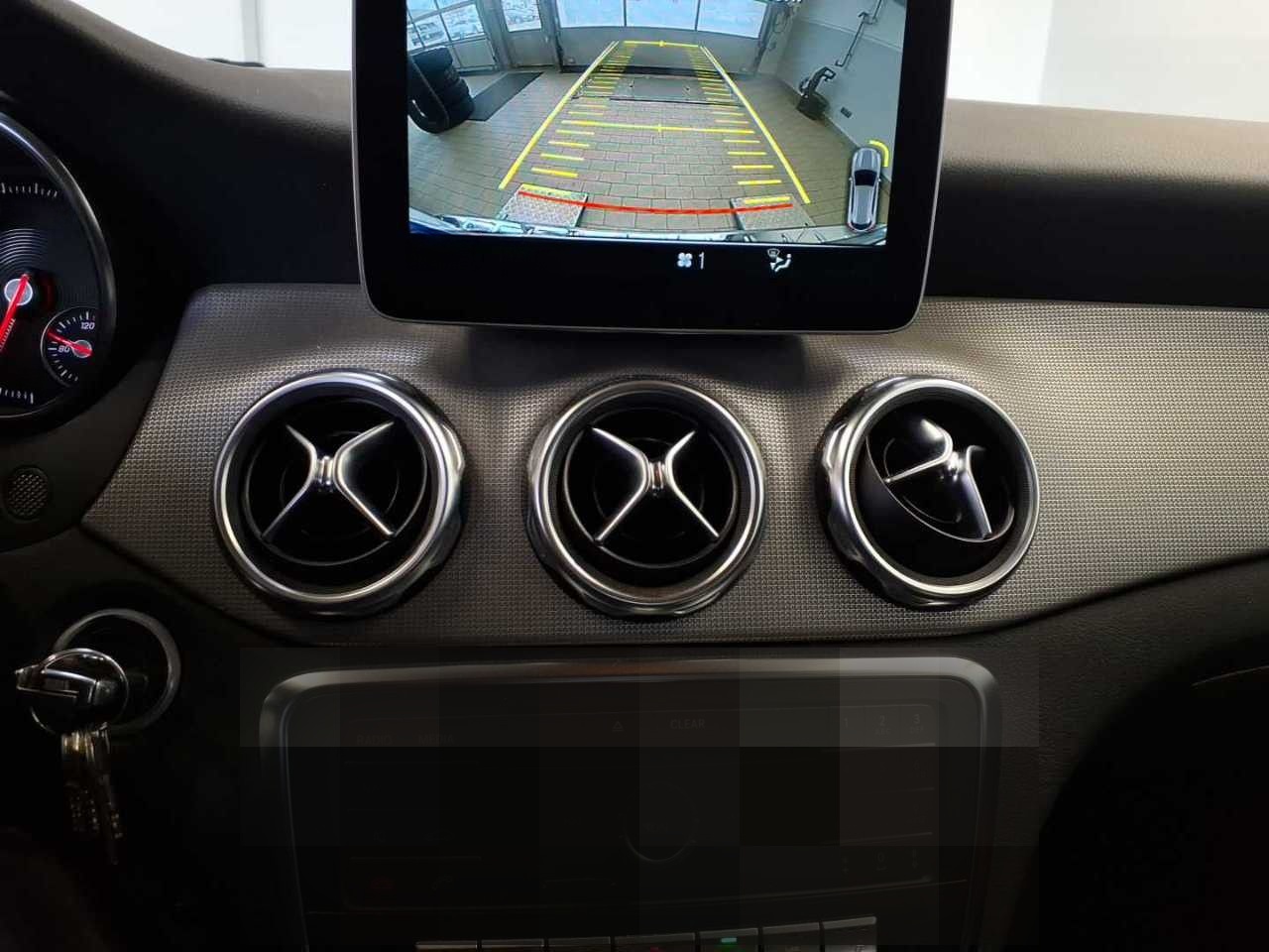 Mercedes-Benz GLA 180 Urban +AHK+KAMERA+LED+BUSINESS+ASSISTS+ foto 5