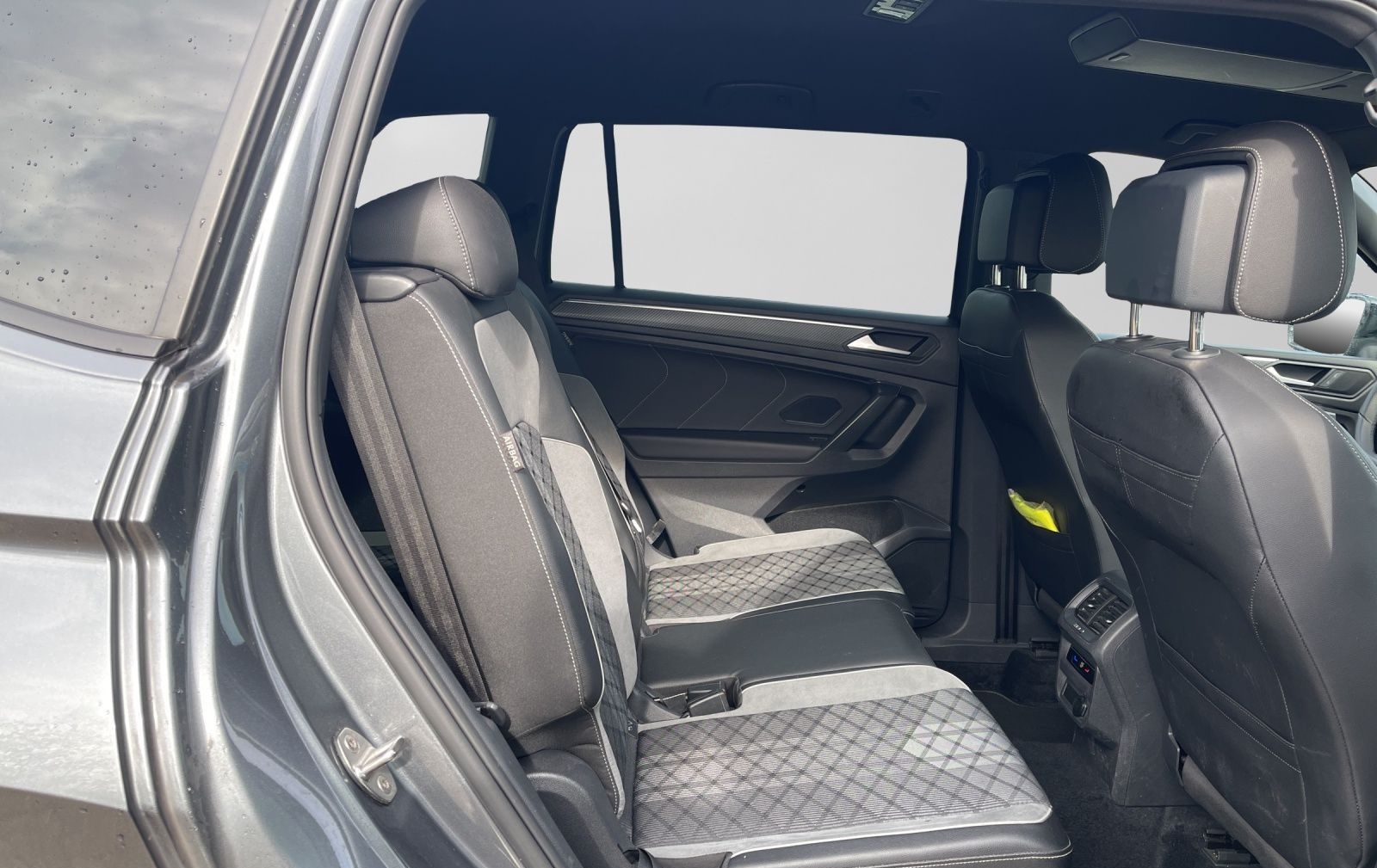 Volkswagen Tiguan Allspace 2.0 TSI DSG 4M R-LINE BLACK  AHK foto 6