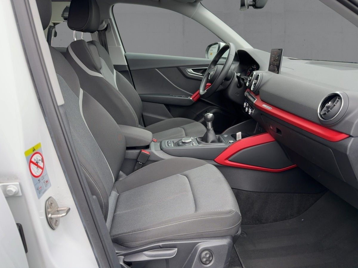 Audi Q2 35 TFSI SPORT LED+APP+SHZ+PDC+GRA+DAB+MFA+MFL foto 12