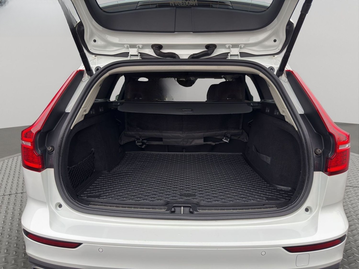 Volvo V60 INSCRIPTION T5 LED HARMAN KARDON LEDER NAVI  foto 20