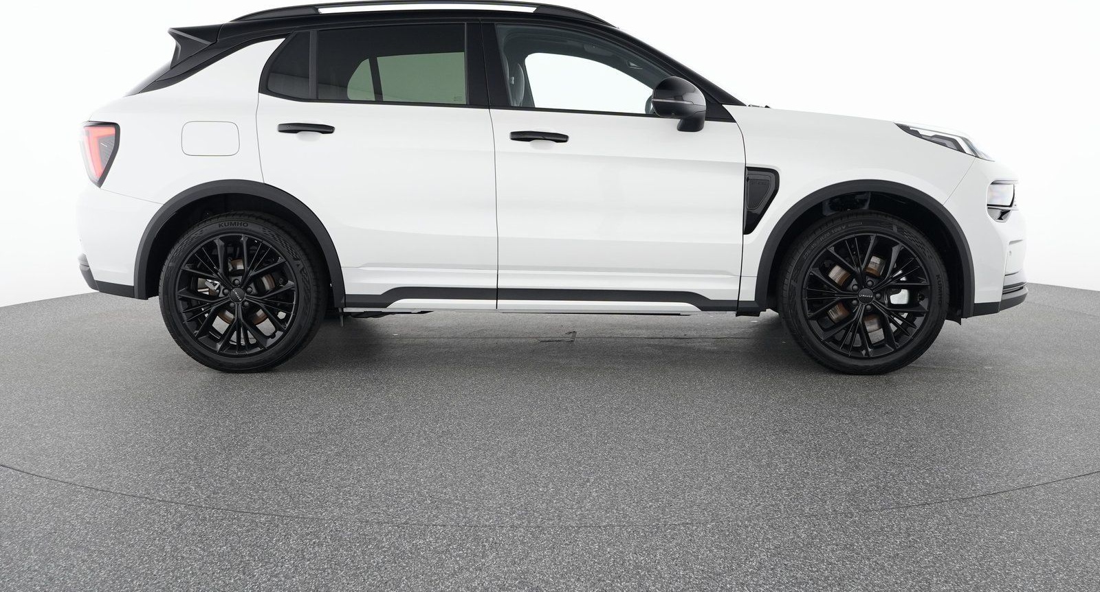 Lynk&Co Lynk & Co 01 More Plug-in Hybrid 20"+PANO+360° foto 12