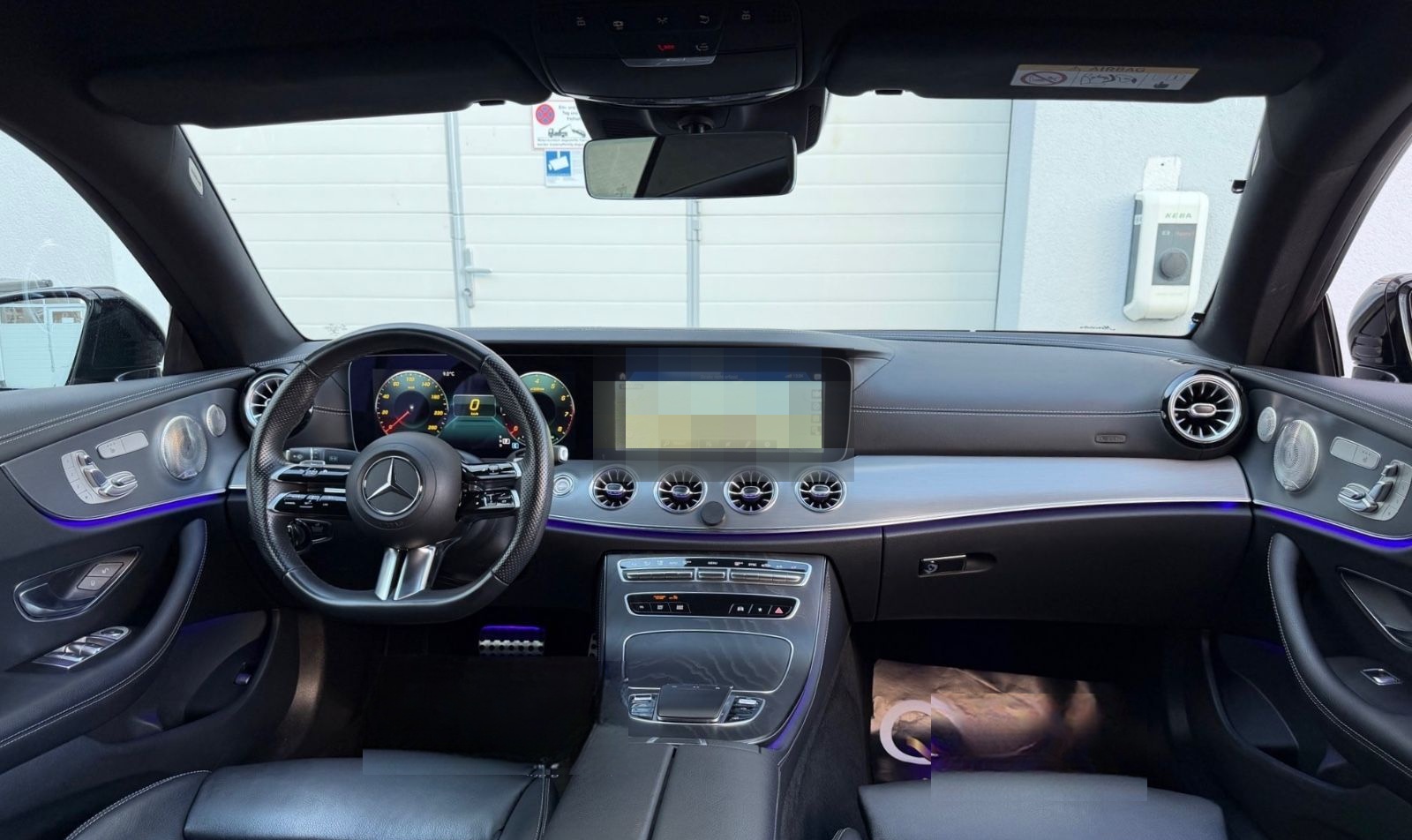 Mercedes-Benz E 200 AMG 9G Night *WIDESCREEN*MASSAGE* foto 23