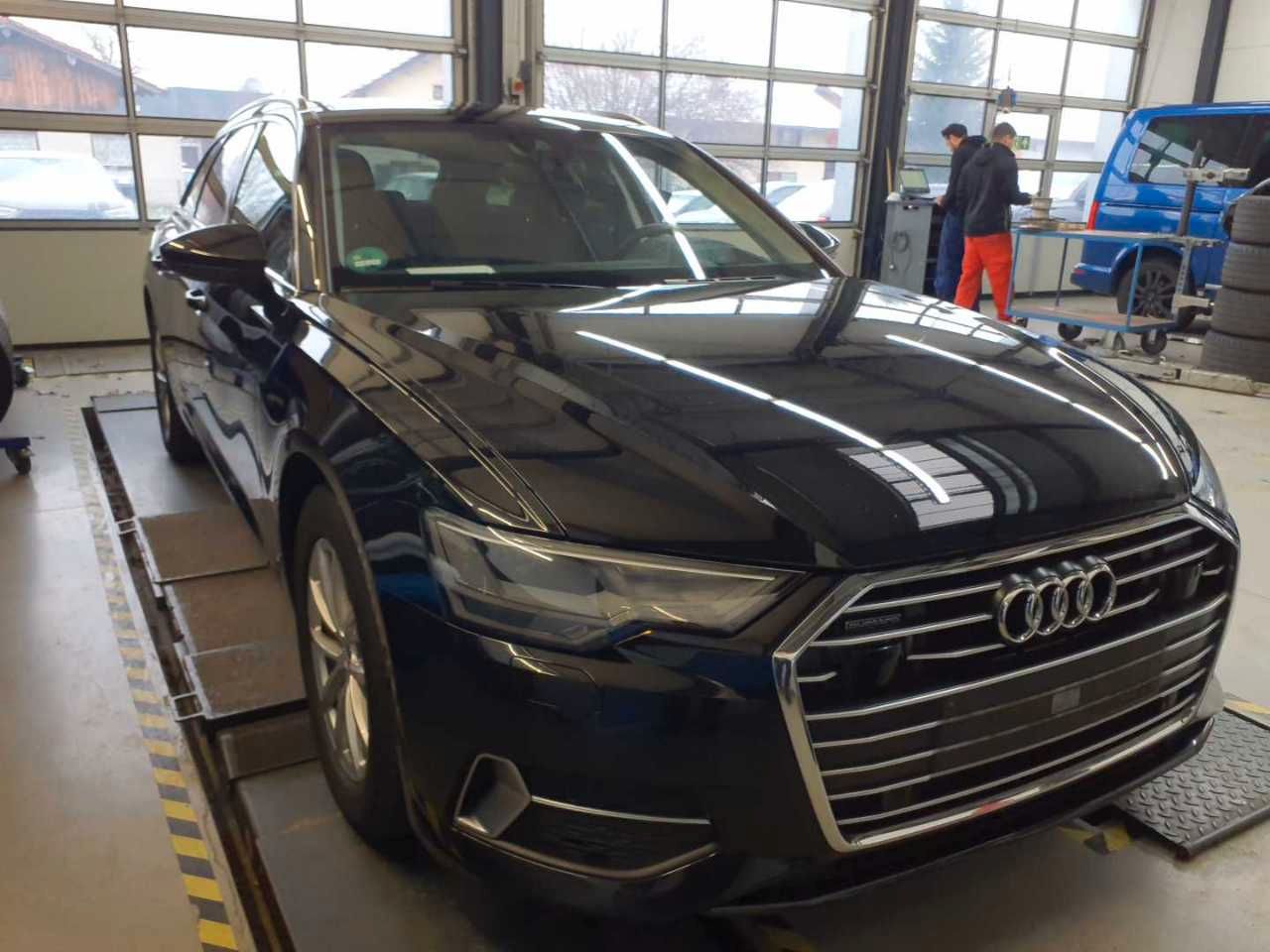 Audi A6 Avant (4A5)(04.2018->) 40 TDI quattro sport