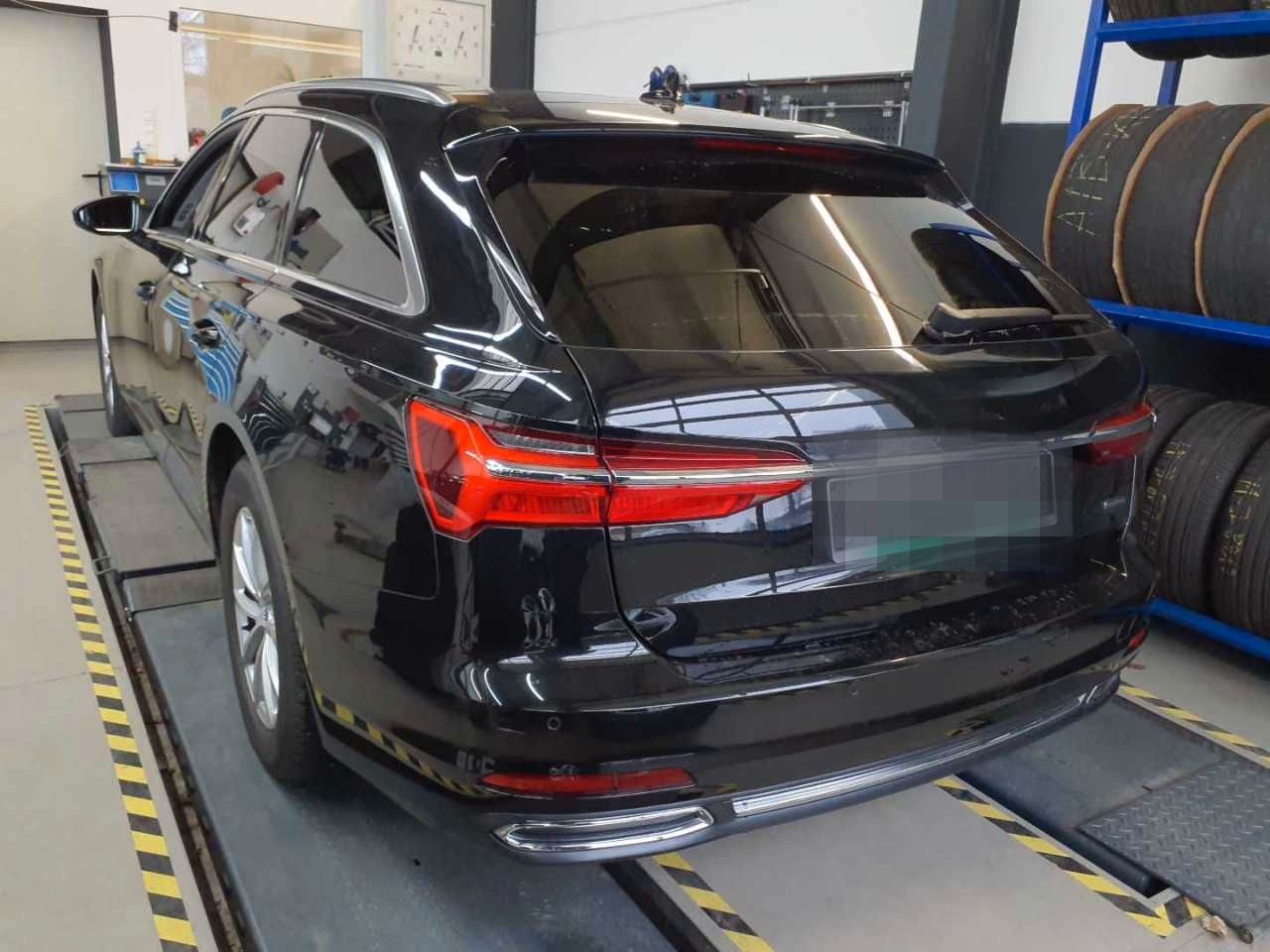 Audi A6 Avant (4A5)(04.2018->) 40 TDI quattro sport foto 4