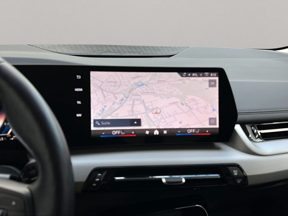 BMW 220i Active Tourer AHK Kamera LED Sitzheizung foto 16