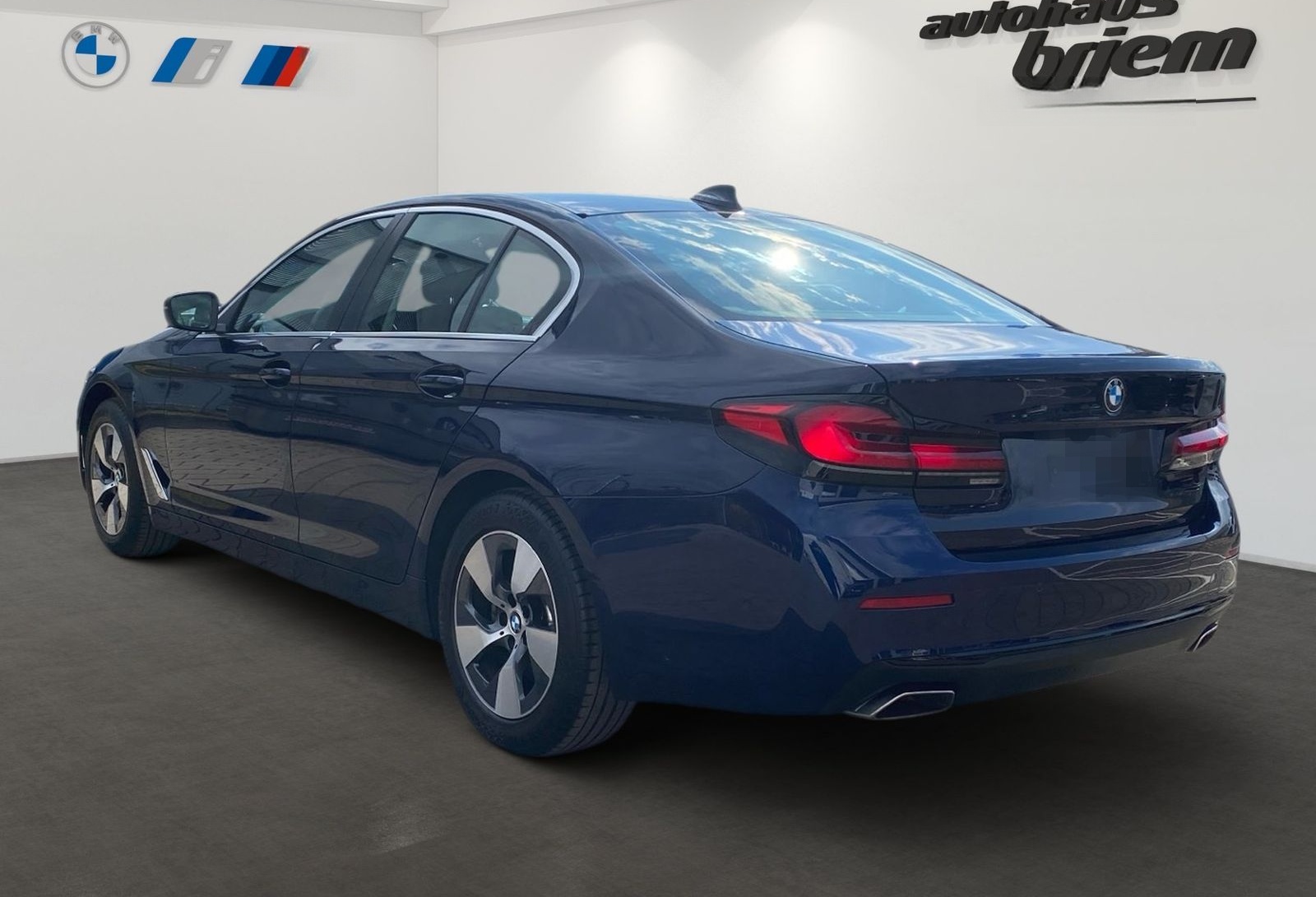 BMW 530d Limousine DAB WLAN GSD Parkassistent AHK foto 4