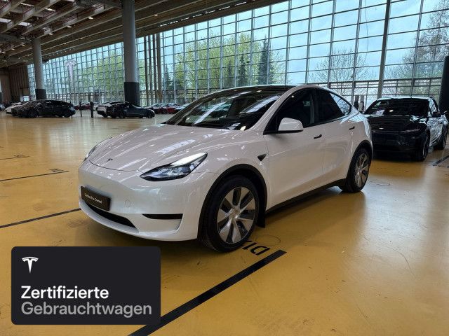 Tesla Model Y Rear-Wheel Drive foto 2