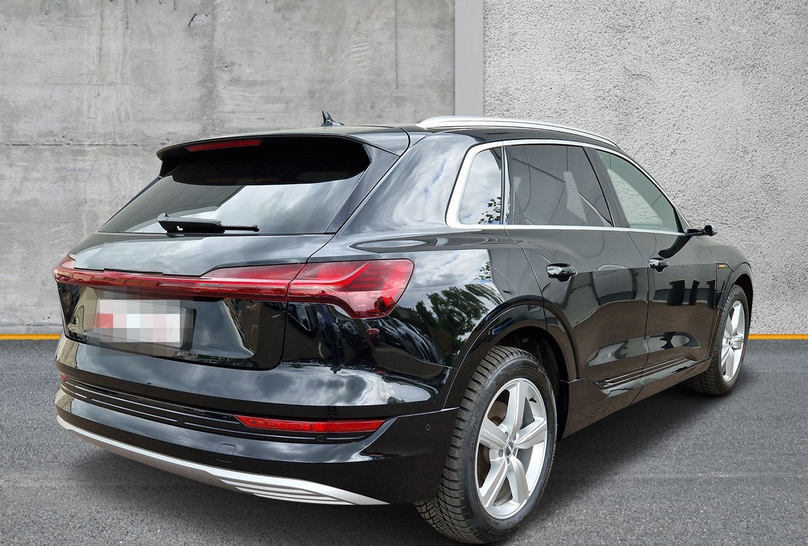 Audi e-tron 55 qu advanced AHK MATRIX PANO 21" B&O TV foto 2