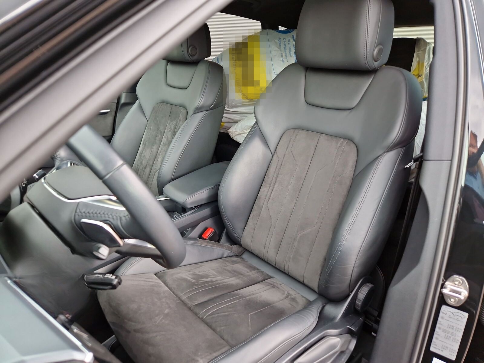 Audi e-tron 55 qu advanced AHK MATRIX PANO 21" B&O TV foto 4