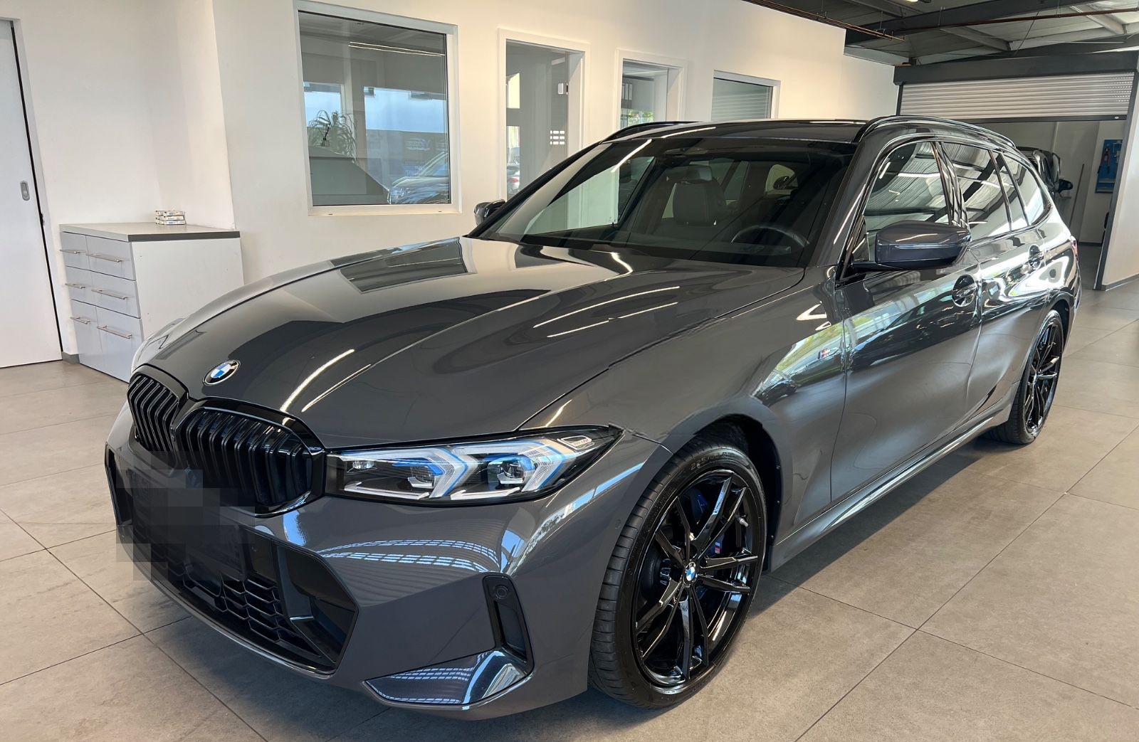 BMW 320 d Touring xDrive M Sport foto 13