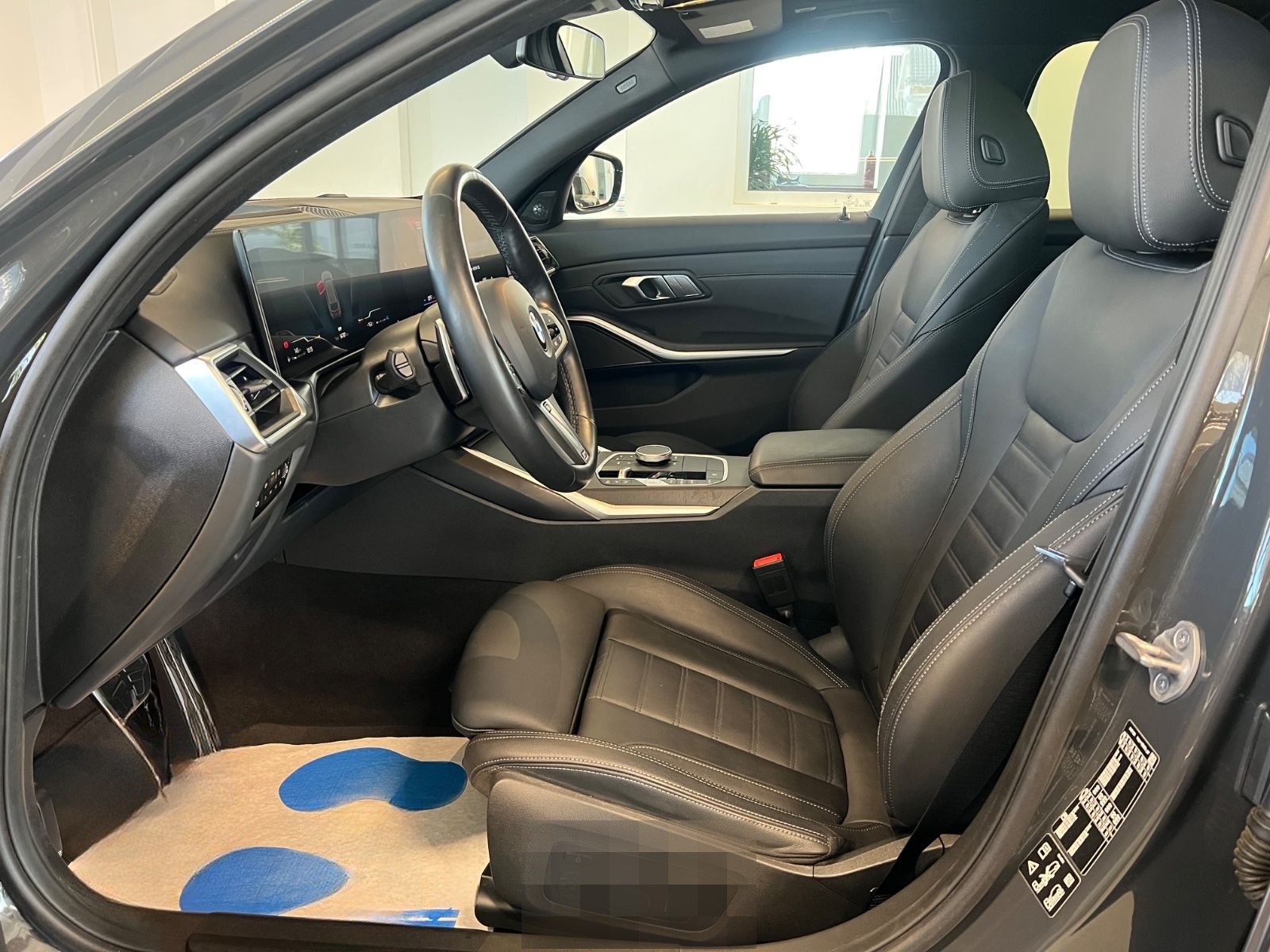 BMW 320 d Touring xDrive M Sport foto 21